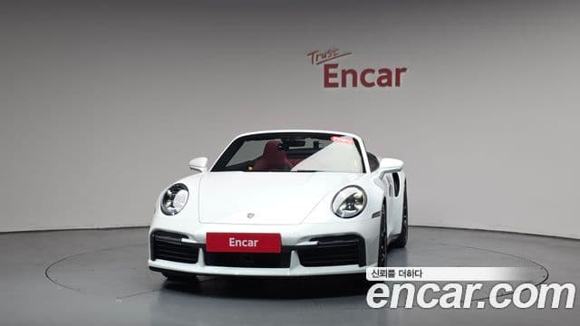 Porsche 911 (992) 3
