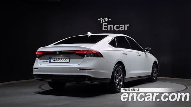 Honda Accord 11th Gen 2