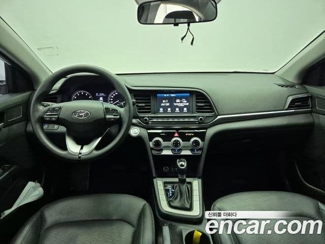 Hyundai The New Avante AD 4