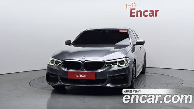 BMW 5 Series (G30) 3