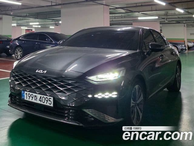 Kia K8 Hybrid 3