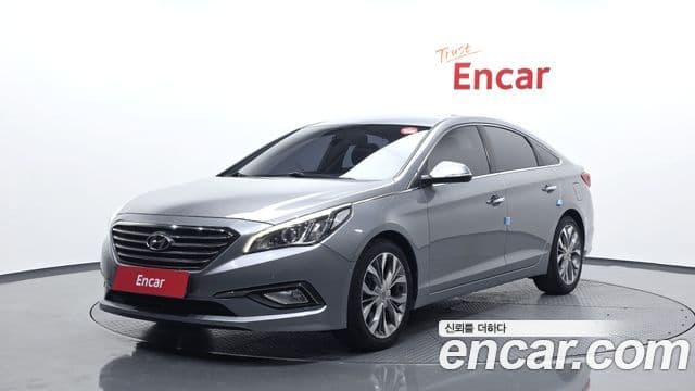 Hyundai LF Sonata