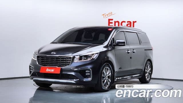 Kia The New Carnival — 1