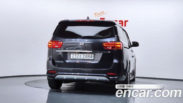 Kia The New Carnival 3