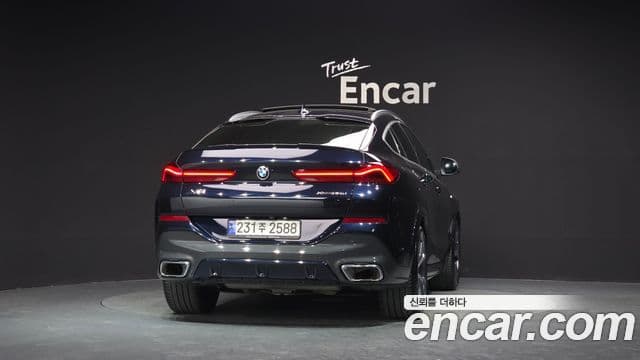 BMW X6 (G06) 3