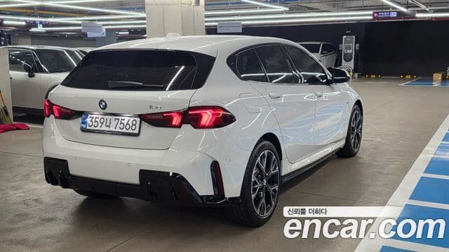 BMW 1 Series (F70) 2