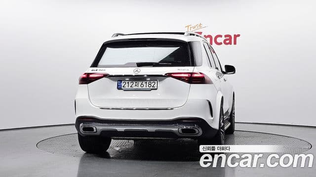 Mercedes-Benz GLE-Class W167 4