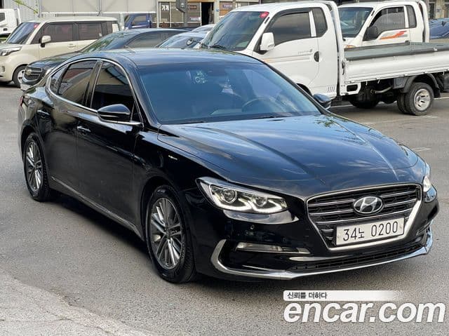 Hyundai Grandeur IG 3