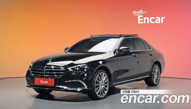 Mercedes-Benz E-Class W213 1