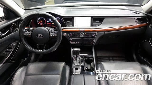 Kia All New K7 4