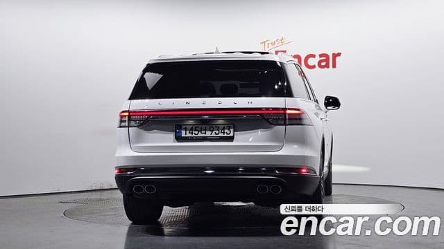 Lincoln Aviator 2nd Gen 4