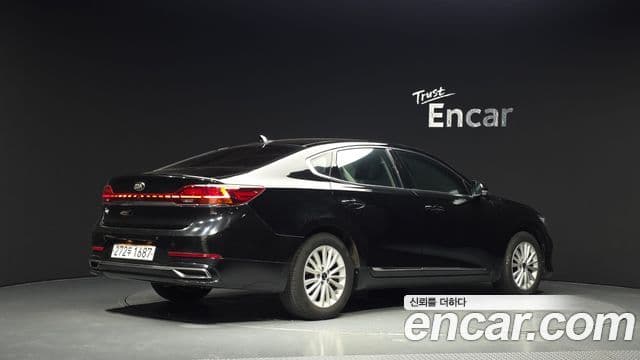 Kia K7 Premier 2