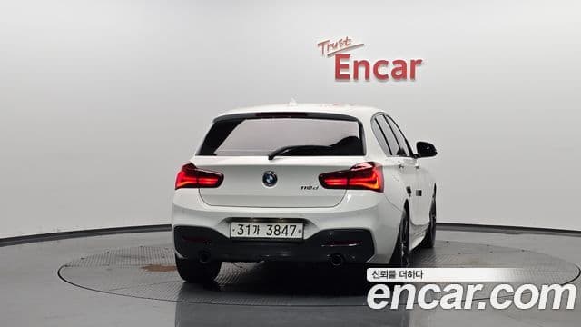 BMW 1 Series (F20) 3