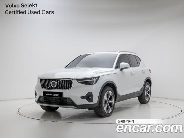 Volvo XC40 1