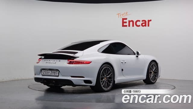 Porsche 911 2