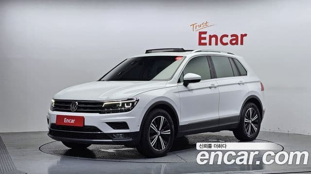 Volkswagen Tiguan 2nd Gen 1
