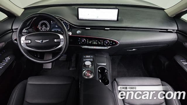 Genesis GV70 4