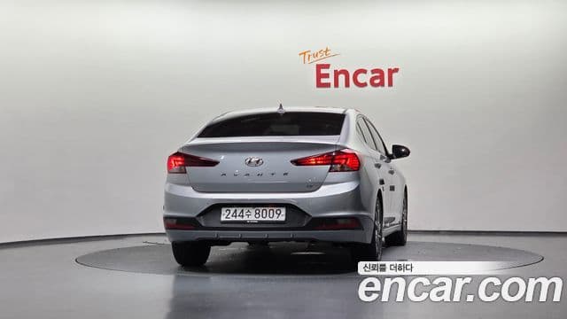 Hyundai The New Avante AD 4