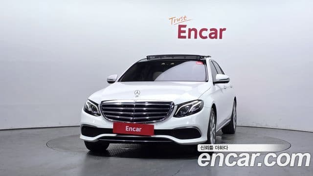 Mercedes-Benz E-Class W213 3
