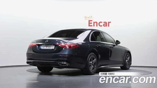 Mercedes-Benz S-Class W223 2