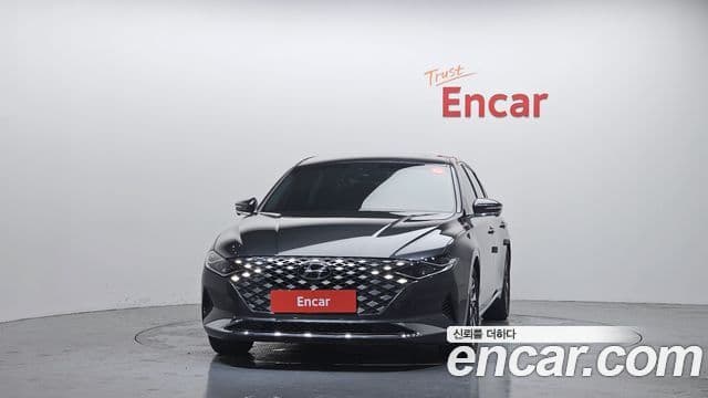 Hyundai The New Grandeur IG Hybrid 3