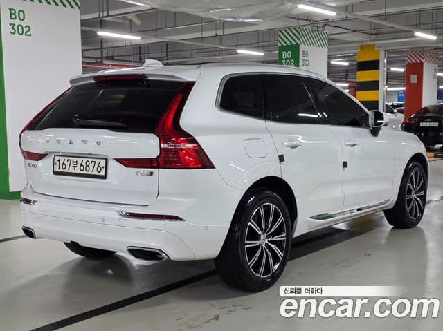 Volvo XC60 2nd Gen 3