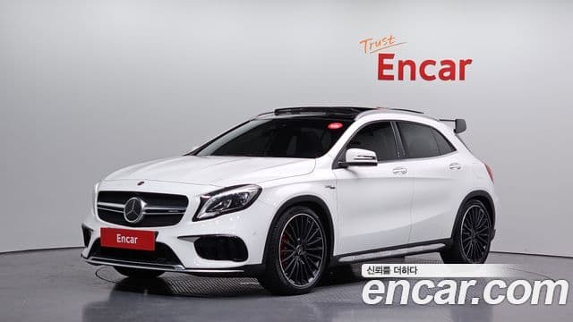 Mercedes-Benz GLA-Class X156 1