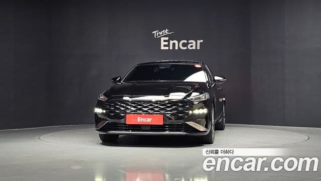 Kia K8 Hybrid 3