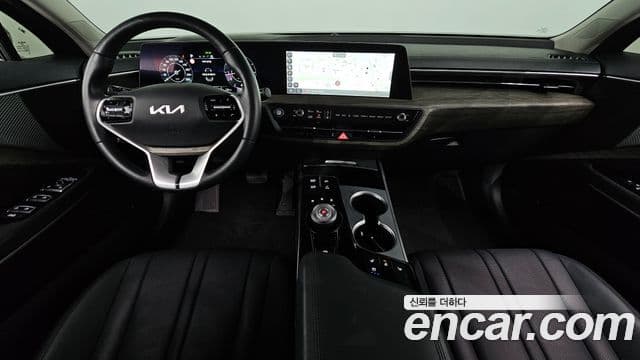 Kia K8 4