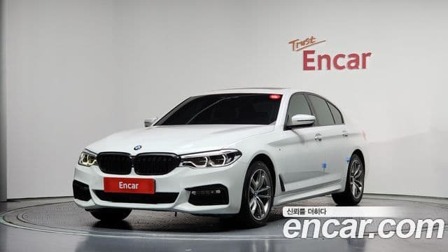 BMW 5 Series (G30)