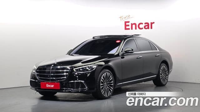 Mercedes-Benz S-Class W223 1