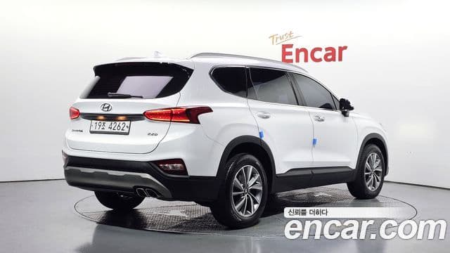 Hyundai Santa Fe TM 2