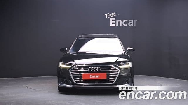 Audi A8 (D5) 3