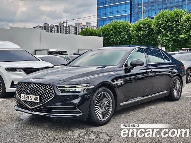 Genesis G90 — 1