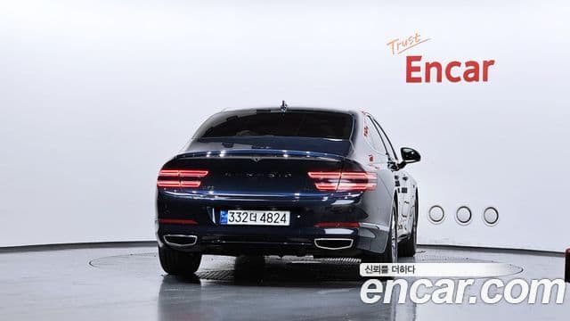 Genesis G80 (RG3) 3