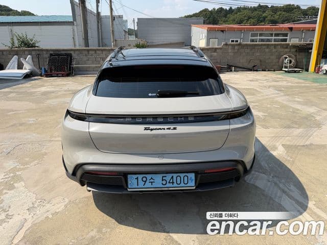 Porsche 타이칸 3