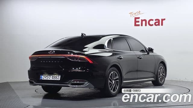 Hyundai The New Grandeur IG 2