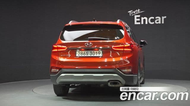 Hyundai Santa Fe TM 3