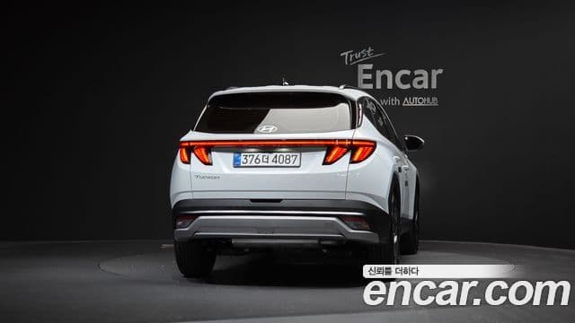 Hyundai The New Tucson Hybrid (NX4) 3