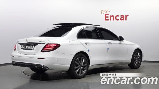 Mercedes-Benz E-Class W213 2