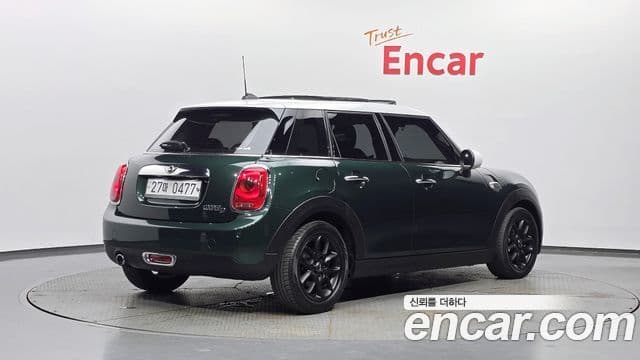 MINI Cooper D 2
