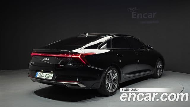 Kia K8 Hybrid 2