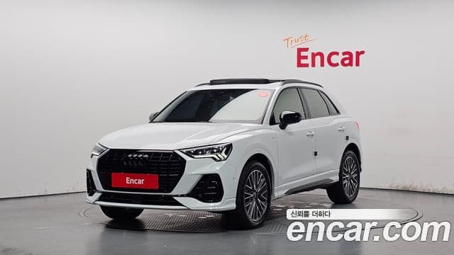 Audi Q3 (F3)