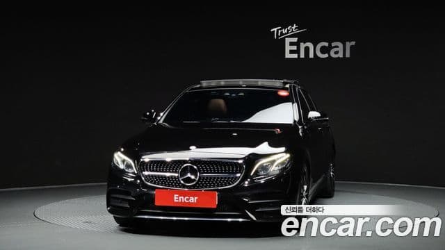 Mercedes-Benz E-Class W213 3