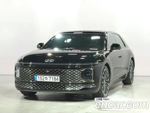 Hyundai Grandeur (GN7) — 1