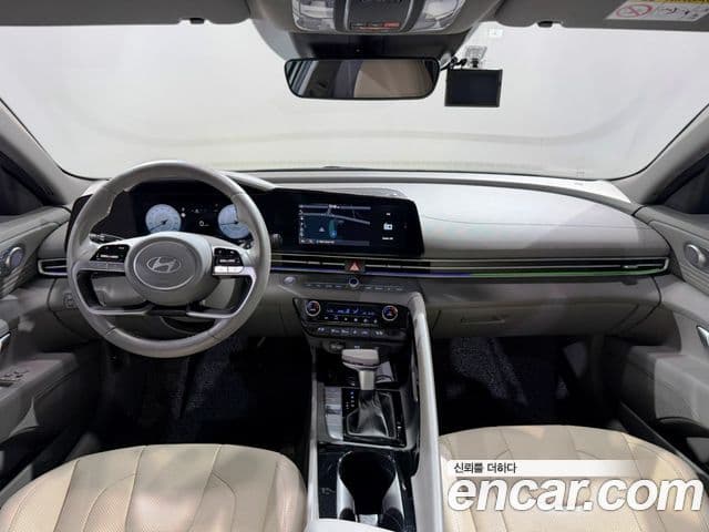 Hyundai The New Avante (CN7) 3