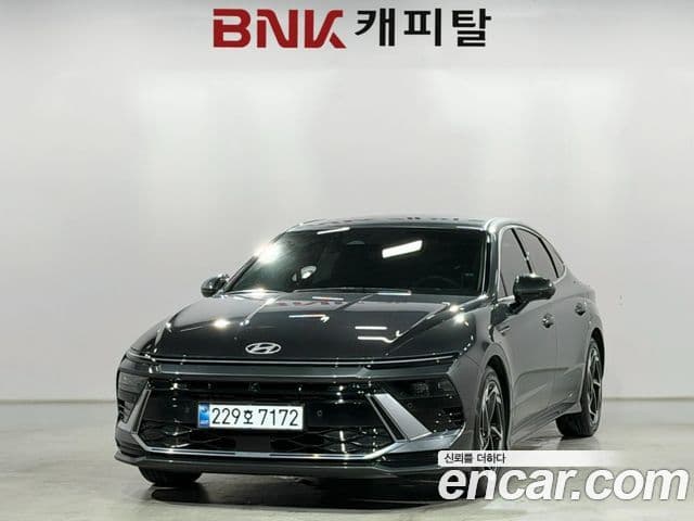 Hyundai Sonata The Edge Hybrid (DN8) 4