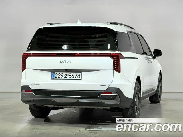 Kia The New Carnival 4th Gen — 1