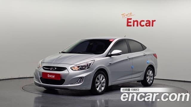 Hyundai Accent (New) 1