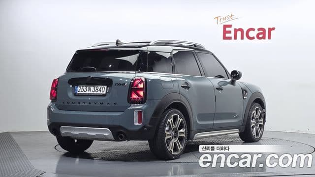 MINI Cooper S Countryman 3